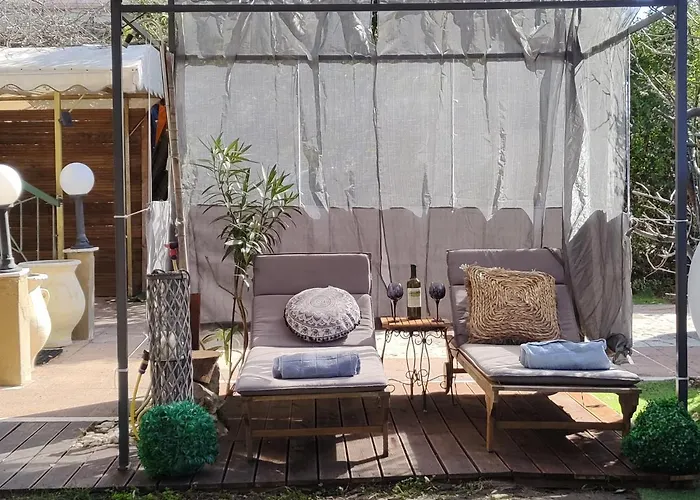 Maisonette With Garden Villa