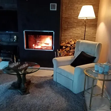 Maisonette With Garden Villa Peraía