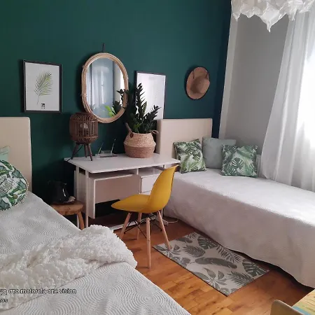 Maisonette With Garden * Peraía